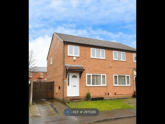 Crestwood Court, Sheffield S5, 3 bed semi detached house to rent, £1,200 pcm | PrimeLocation