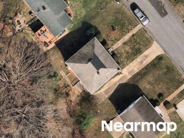 Crestwood Cir