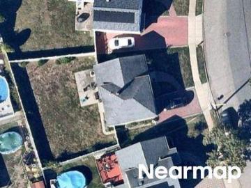 Crestwood Ave