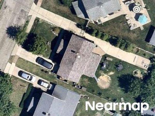 Crestwood Ave