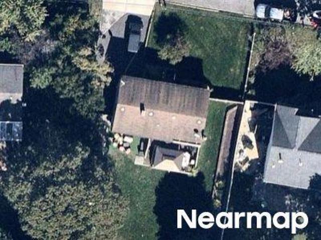 Crestwood Ln