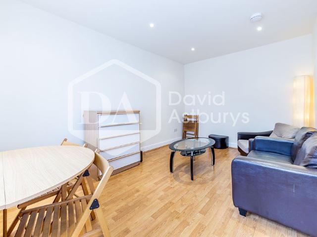 Criterion Mews, Archway, London N19, 3 bed flat to rent, £3,200 pcm | PrimeLocation