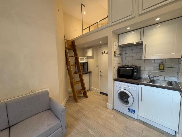 Criterion Mews, London N19, Studio to rent, £1,200 pcm | PrimeLocation