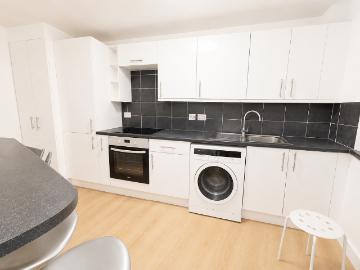 Criterion Mews, London N19, 4 bed flat to rent, £3,800 pcm | PrimeLocation