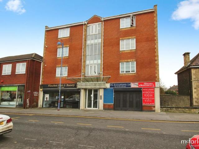 Cricklade Road, Swindon SN2 1 bed apartment to rent £825 pcm £190 pw