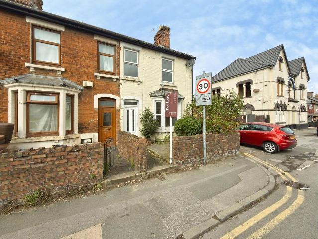 Cricklade Road, Swindon SN2, 3 bed end terrace house to rent, £1,300 pcm | PrimeLocation