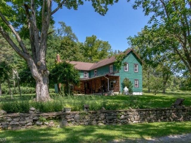 Crigger Rd, Wantage Township, Home For Sale