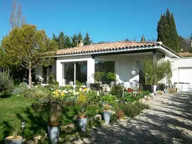 Crillon le Brave 84410 Achat / Vente maison 4 pièces t4 au dernier étage