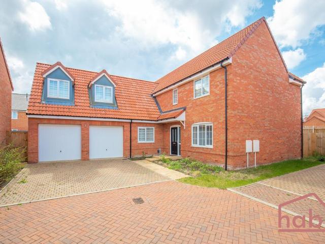 Cringleford, Norwich NR4 5 bed detached house to rent £3,000 pcm £692 pw