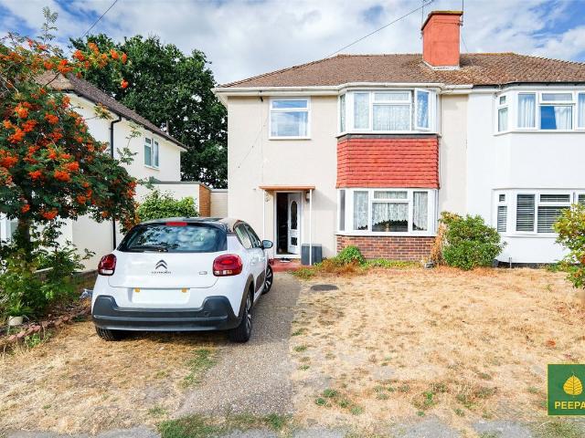 Cripley Road, Farnborough GU14, 3 bed semi detached house to rent, £1,800 pcm | PrimeLocation