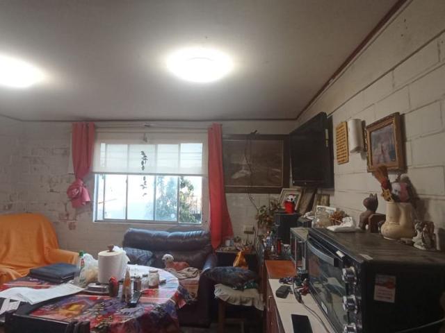 CRISOL VENDE CASA PARADERO 30 LOS CARRERA, REMODELADA