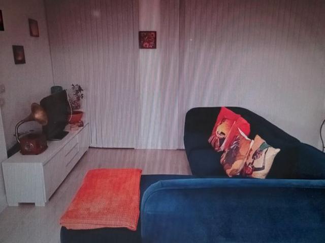 Cristina Has an Apartment