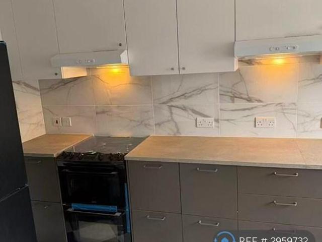 Cruikshank Road, London, E15 1 bed in a house share to rent £559 pcm £129 pw