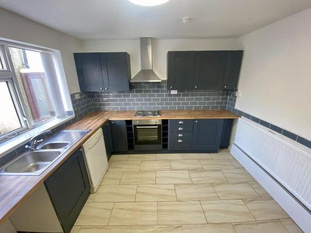 Crwys Terrace, Penlan, Swansea SA5, 3 bed property to rent, £900 pcm | PrimeLocation