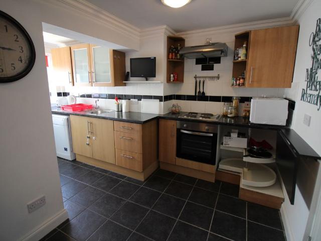 Crwys Place, Roath CF24, 3 bed terraced house to rent, £1,725 pcm | PrimeLocation