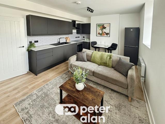 Crwys Road, Cardiff CF24, 2 bed flat to rent, £1,650 pcm | PrimeLocation