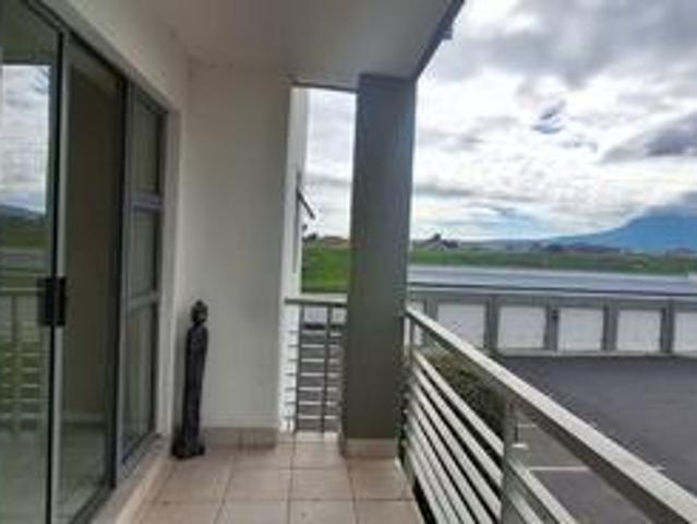 crystal creek 2 bed, 1 bath, 1st floor