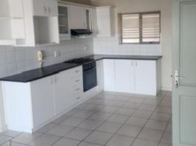 crystal creek 2 bed, 1 bath, groun.