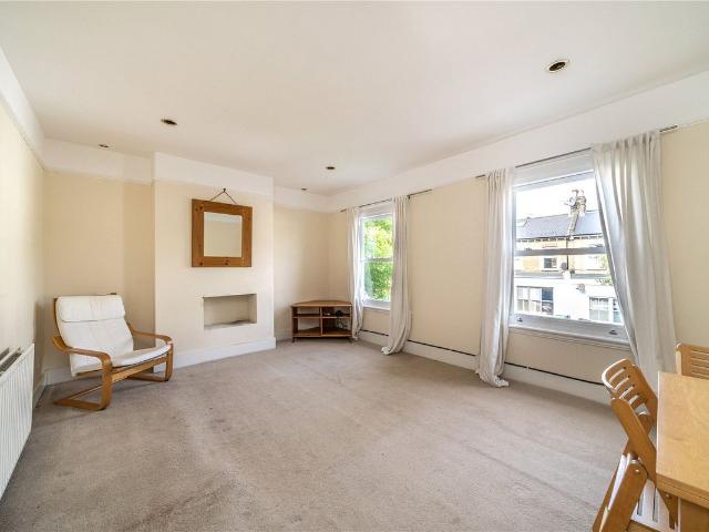 Crystal Palace Road, East Dulwich, London SE22, 2 bed maisonette to rent, £2,250 pcm | PrimeLocation