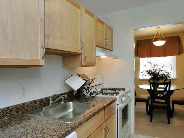 Crystal Springs 1 Bedroom Apartment for Rent at 14301 Georgia Ave, Aspen Hill, MD 20906 Aspen Hill