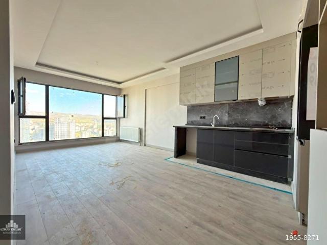 CRYSTAL TOWER VADİ'DE YATIRIM DEĞERİ YÜKSEK MANZARA CEPHE 2+1