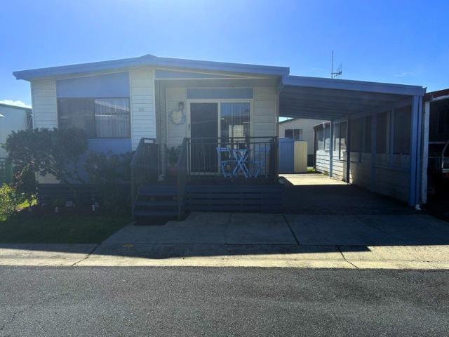 Crystal Waters Estate Site 98