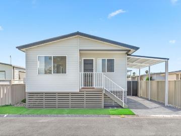 Duplex for sale in Tuncurry - Air conditioning