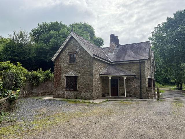 Cwmbach Road, Llanelli SA15, 3 bed cottage to rent, £1,200 pcm | PrimeLocation