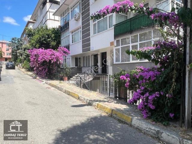 Ct Emlak'tan Altıntepe'de Bahçe Kullanımlı K.uygun 1+1 İskanlı