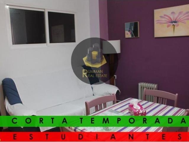 CT/ EST/ Apartamento de UN dormitorio DOBLE en el Zaidín
