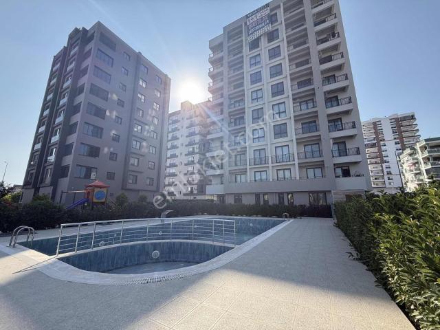 |ctn| Erdemli Alata Sahil Havuzlu Ultralüx Full Eşyalı 1+1