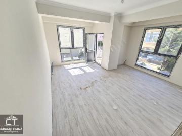 Ct'den Tek Yetki Harika Konumda Site İçi Ebeveyn Banyolu 2+1
