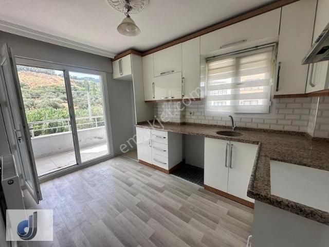 Cuma Mahallesi Taş Konaklar Civarı Satılık Daire