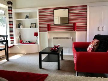 Cumberland Court, Headingley, Leeds LS6, Studio to rent, £690 pcm | PrimeLocation