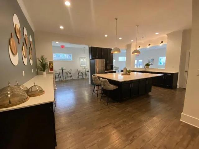 Cumberland Pointe 1 Bedroom Apartment for Rent at 1202 Wexford Hills Pkwy Se, Smyrna, GA 30080