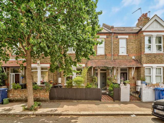 Cumberland Road, London W7 1 bed flat to rent £1,798 pcm £415 pw