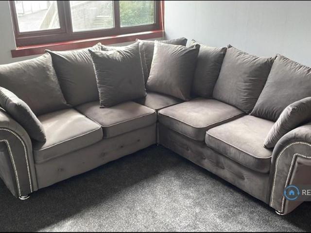 Cumbernauld, Glasgow, G67 1 bed flat to rent £1,000 pcm £231 pw