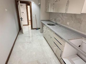 CUMHURİYET CADDESİNDE YENİBİNADA 2+1 SATILIK DAİRE