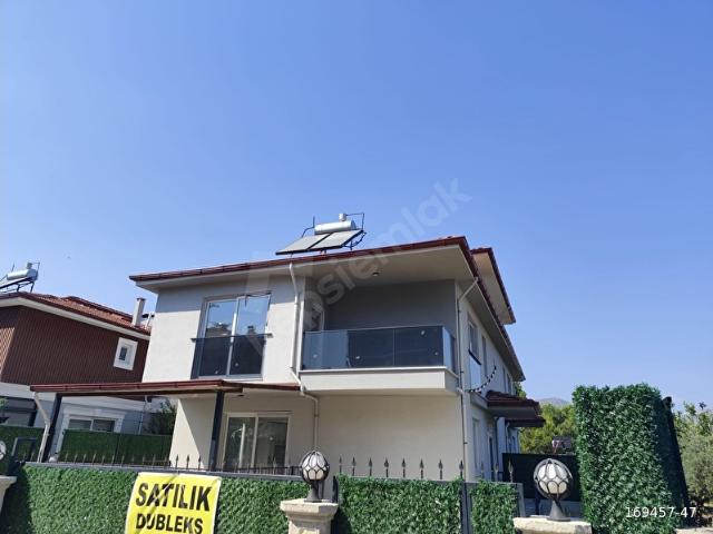 CUMHURİYET MAHALLESİN DE SATILIK SIFIR VİLLA