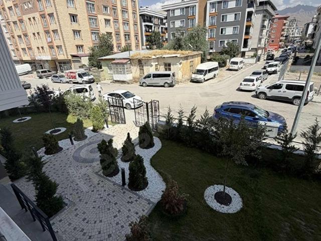 CUMHURİYET MAHALLESİNDE SATILIK LÜKS DAİRE