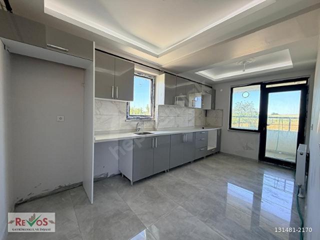 CUMHURİYET MAHALLESİNDE SIFIR GENİŞ AYRI WCLİ 2+1 DAİRE
