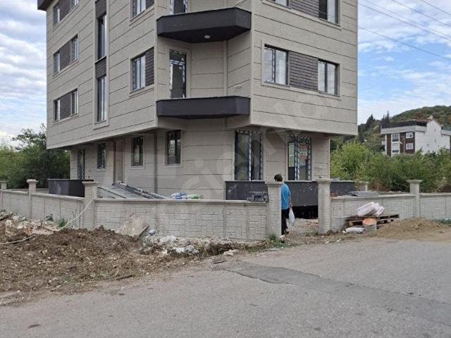 CUMHURİYET MAHALLESİ SATILIK EN ÜST KAT 2+1 DAİRE