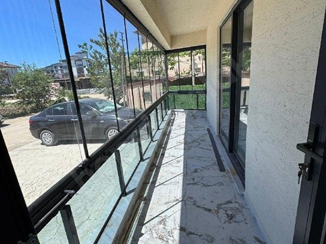 CUMHURİYET'TE GİRİŞ KAT 1+1 SIFIR SATILIK DAİRE