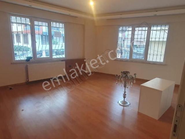 Cumhuriyet Mah. 2+1 Geniş Kullanışlı Arakat Daire