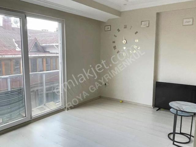 Cumhuriyet Mah De 1+1 Kiralık Daire