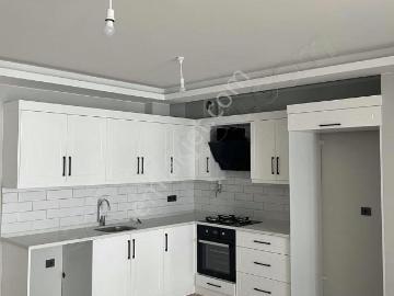 Cumhuriyet Mah Deniz Tarafı Kiralık Sıfır Geniş 2+1 100 M2 Daire