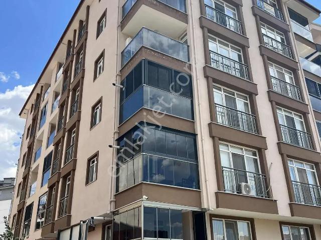 Edirne Cumhuriyet Mah. İnci Yaşam Evleri Kiralık 3+1 Daire Odrisya
