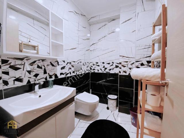 Cumhuriyet Mah. Kordonda Kiralık 1+1 Lüks Eşyalı Daire