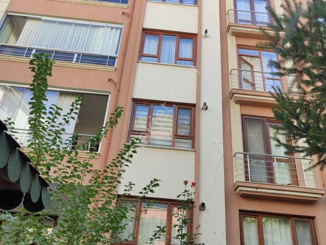 Cumhuriyet Mah Park23 Araksı Kiralık 3+1 Yapılı Ara Kat Daire