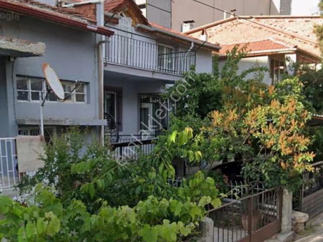 Cumhuriyet Mahallesi Eski Öztan Yanı Satılık Müstakil